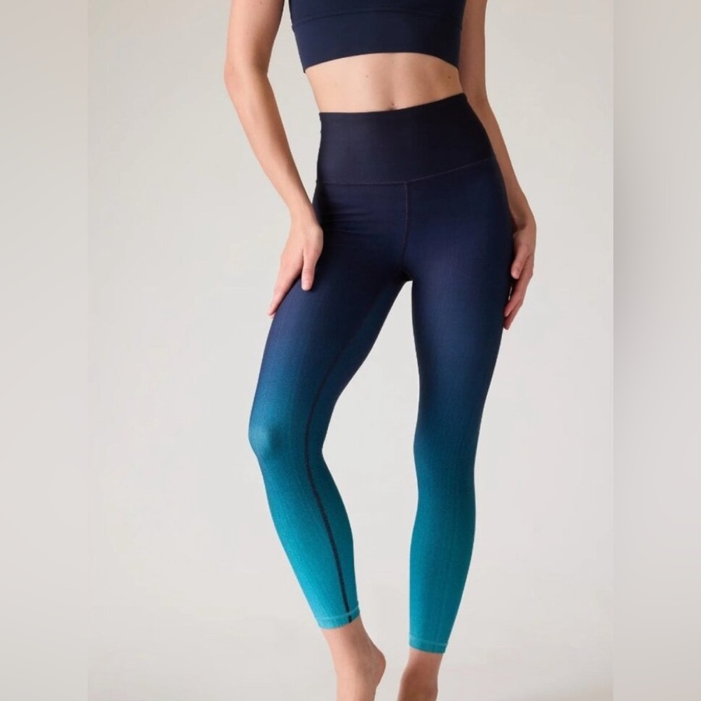 Athleta Elation Ultra High Rise 7/8 Leggings Digital Ombré
